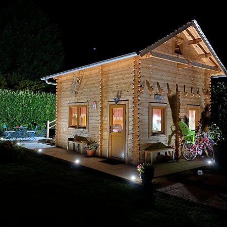 Chalet & Spa Sur La Cote Fleurie โอแบร์วีลล์ ภายนอก รูปภาพ